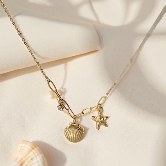 Stainless Steel Golden Starfish & Shell Necklace - Picture 1 of 4